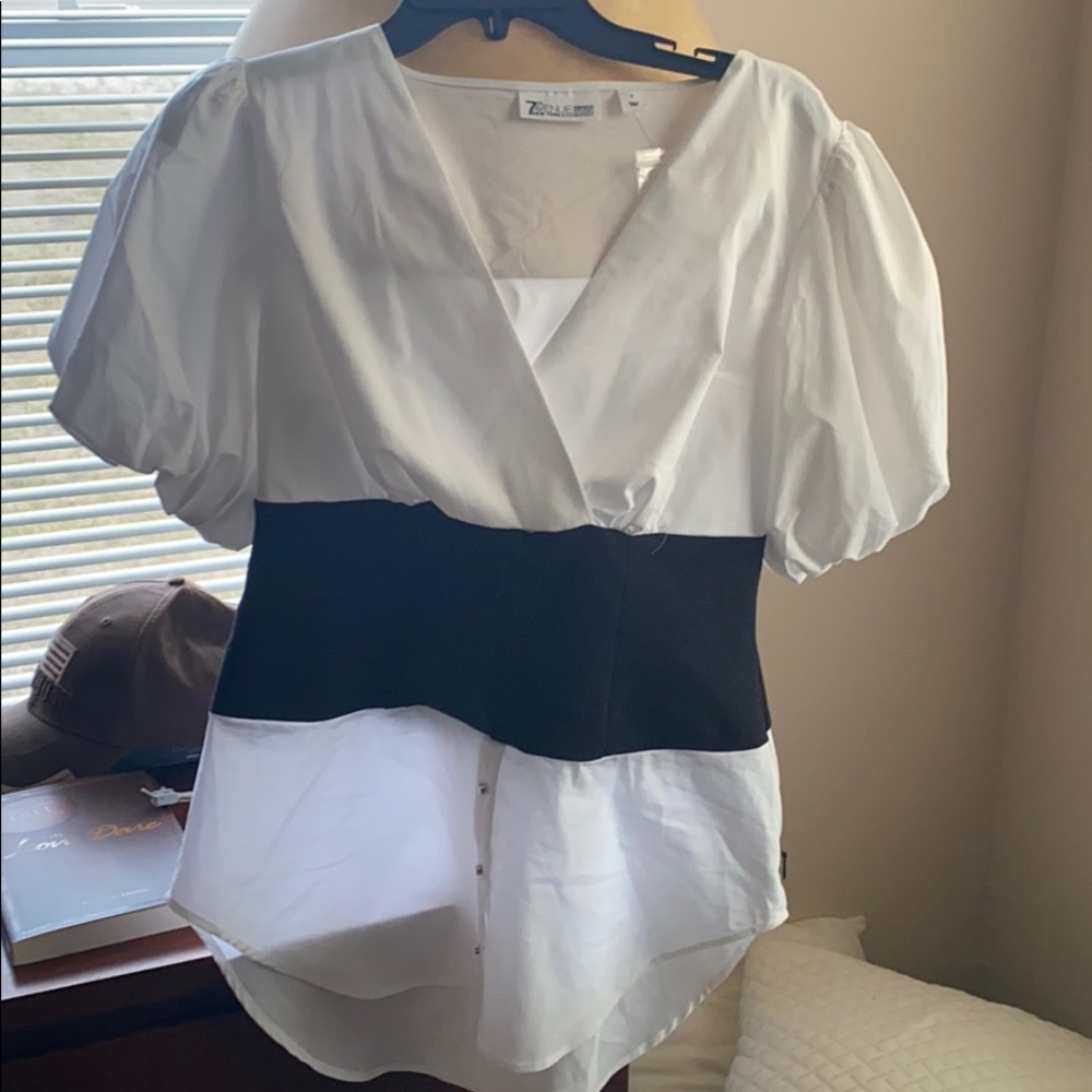 New York &Company Blouse